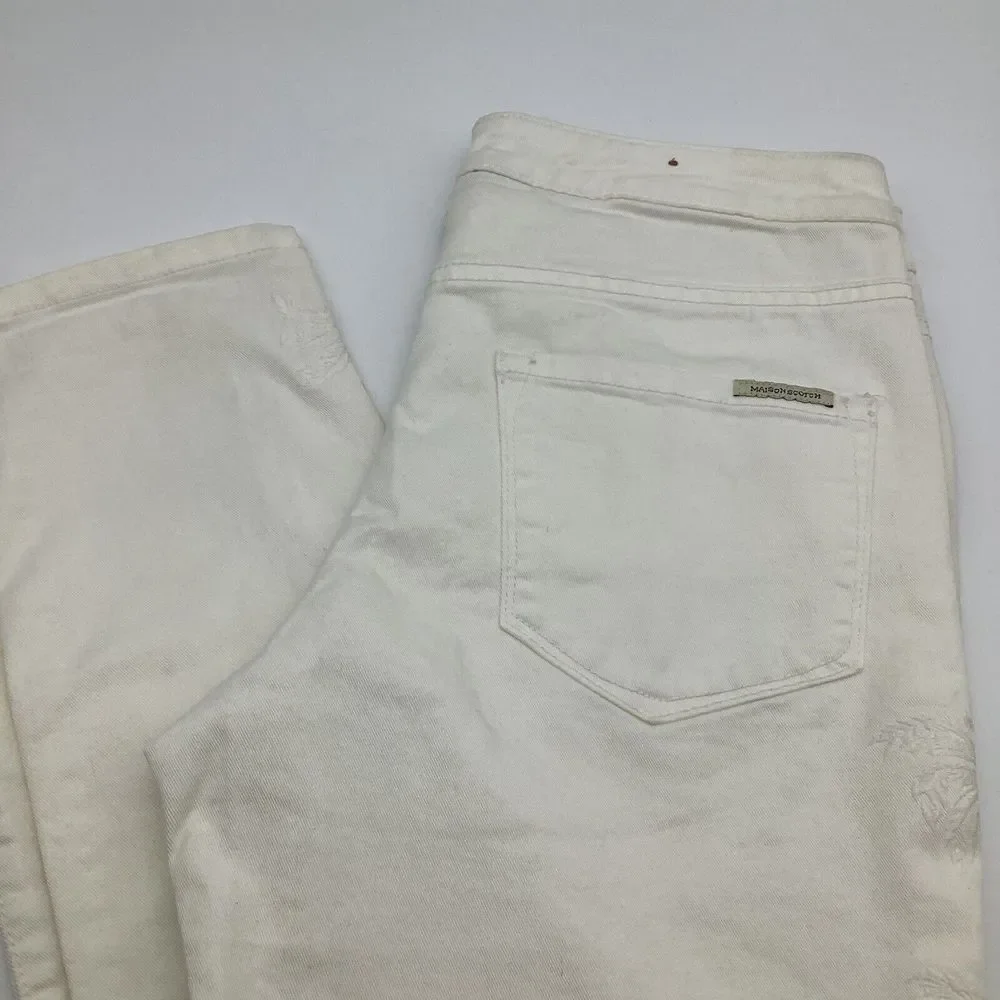 Maison Scotch Jolie Vagabonde Embroidered Jeans Size 27 x 30‎ (Actual 28 x 28)